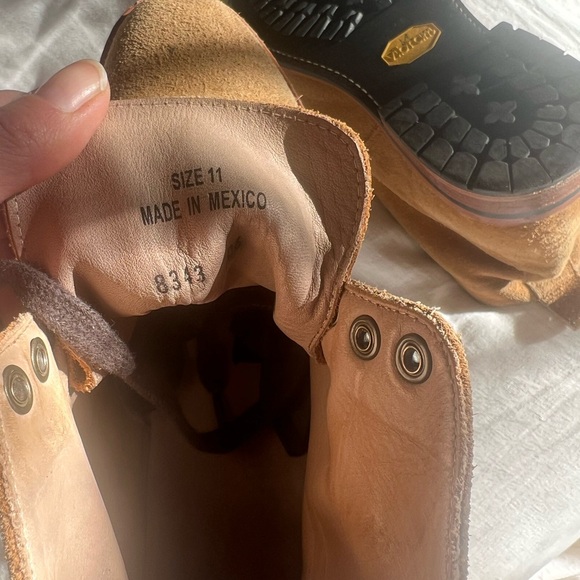 Taylor Stitch boots - Picture 3 of 4